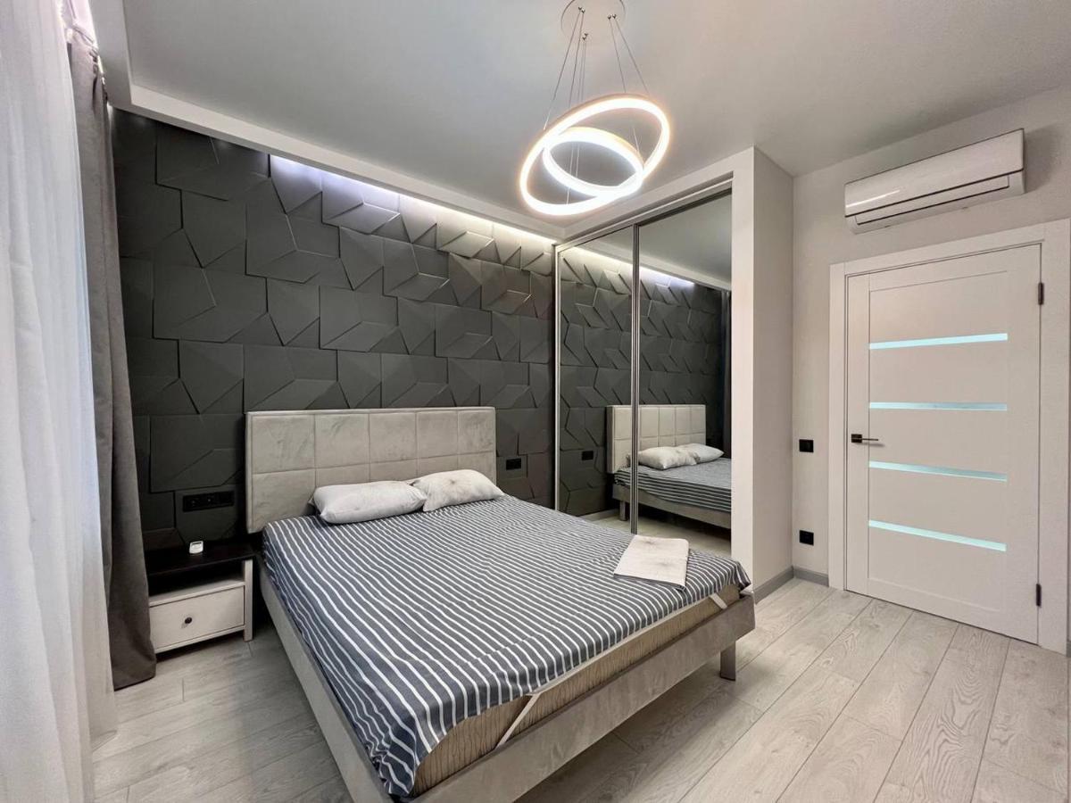 44 Pearl Stylish 1-Bedroom Apartment オデッサ エクステリア 写真