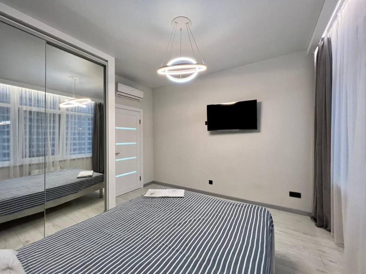 44 Pearl Stylish 1-Bedroom Apartment オデッサ エクステリア 写真