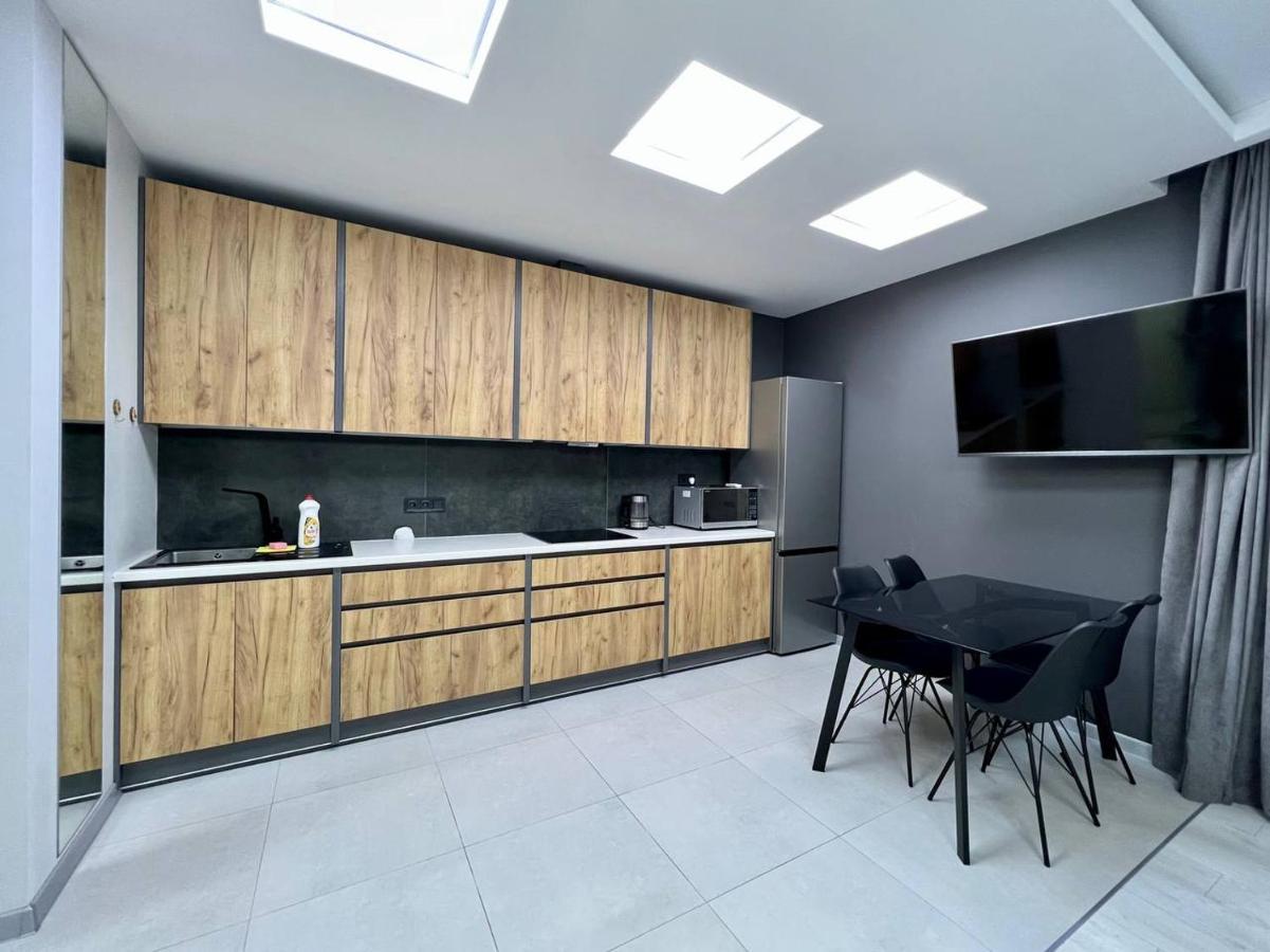 44 Pearl Stylish 1-Bedroom Apartment オデッサ エクステリア 写真